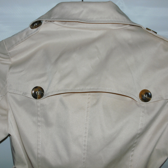 Beauty Khacki Short Belted Jacket - Picture 5 of 5